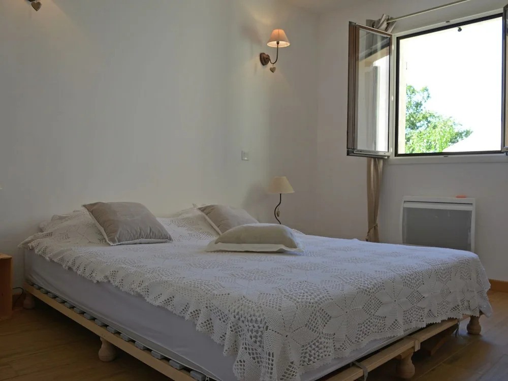 Cozy Villa in Saint-privat-de-champclos With Private Pool