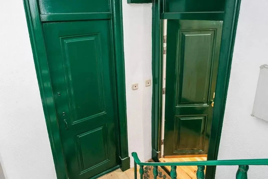 ALTIDO Charming 1BR Apt w/workspace in Sao Bento