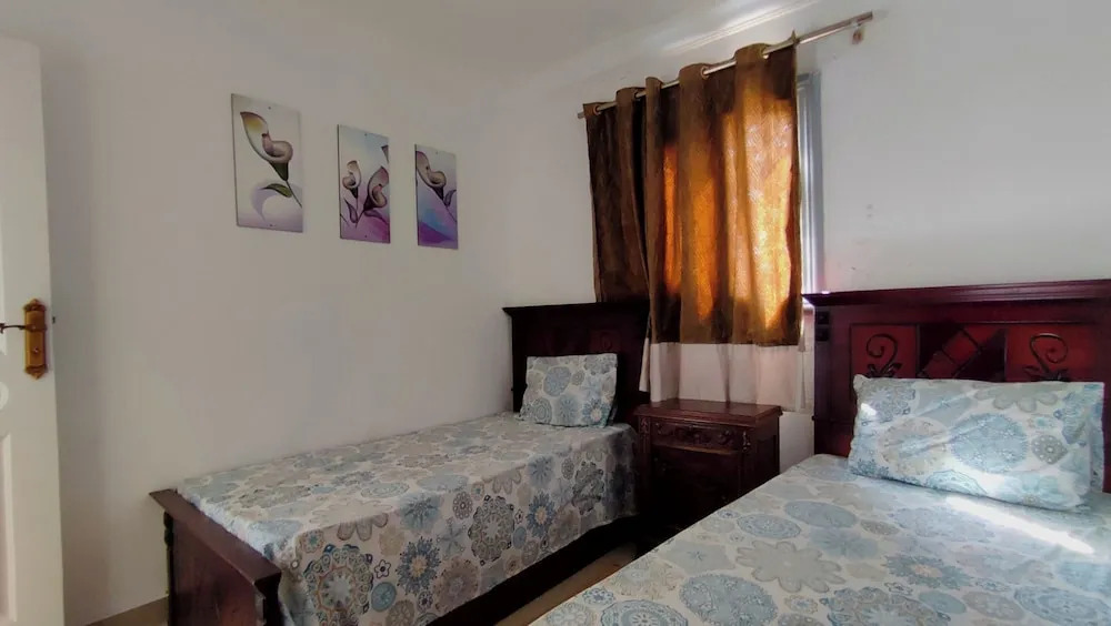 Charming 3-bedroom Apartment in Alexandria With City View