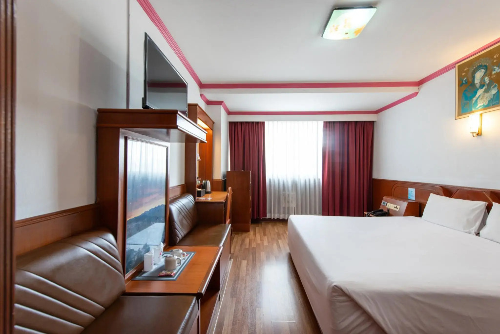 Elizabeth Hotel