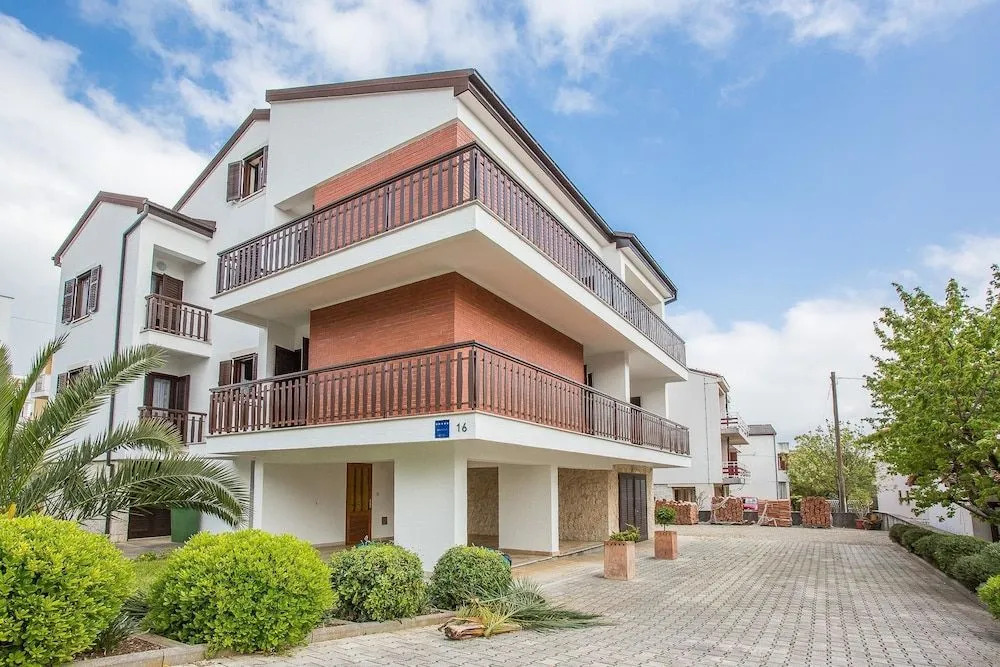 Apartments Adria