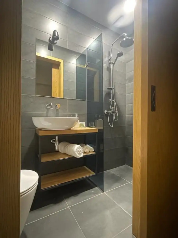 Mist Hotel