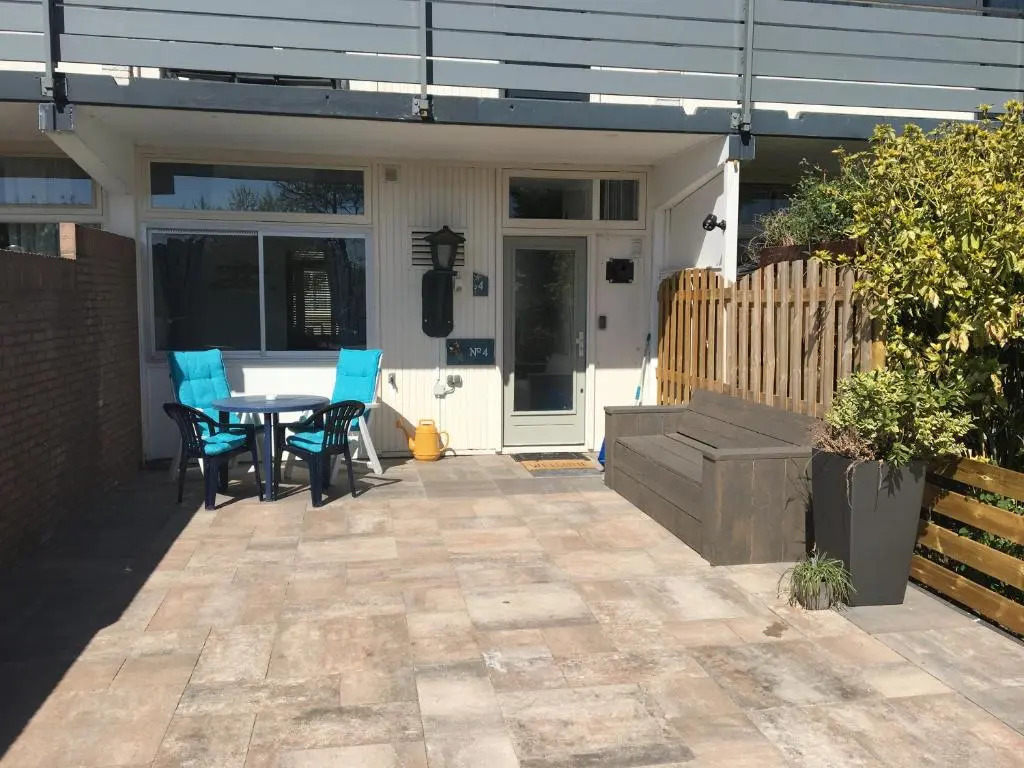Amsterdam Beach Home 4