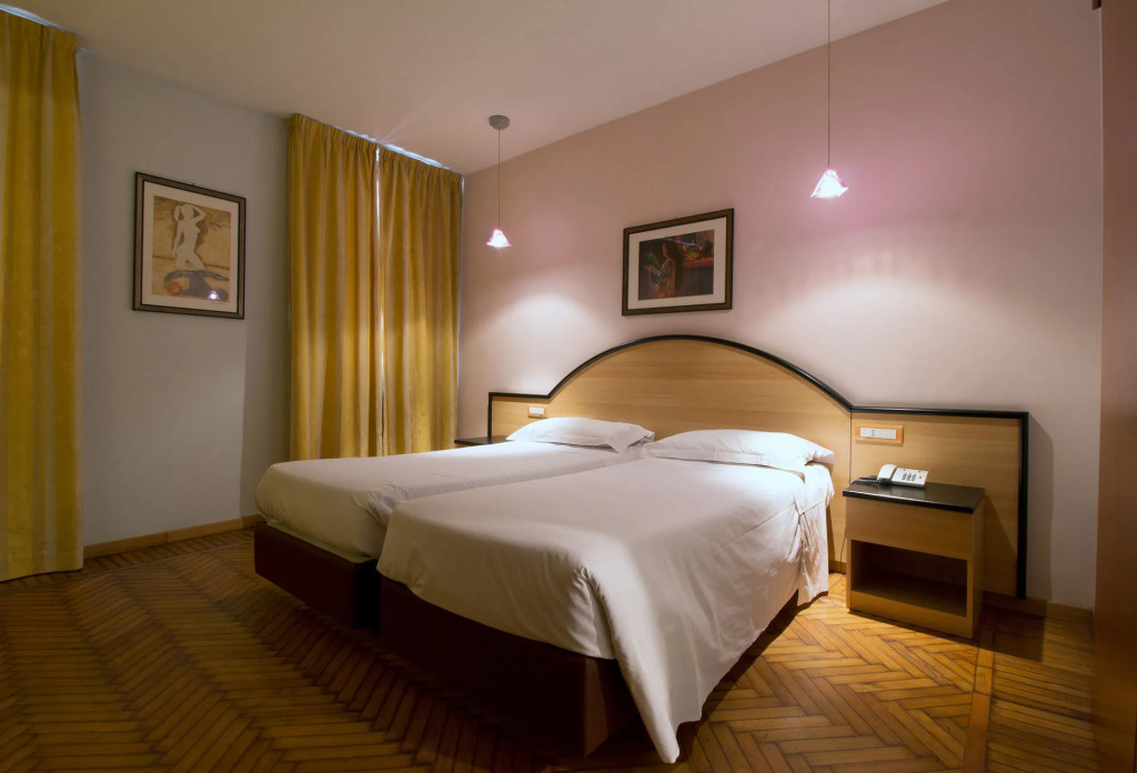 Hotel Touring