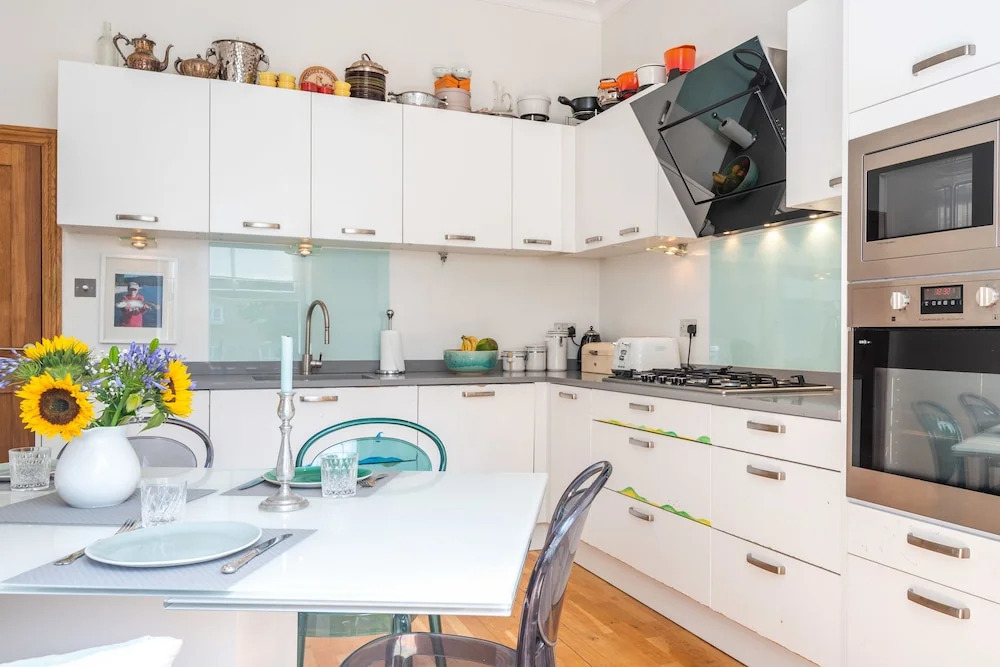 Vintage West Kensington Home by Olympia London