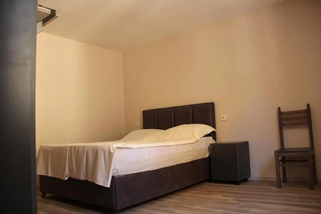 Studio Apartment Near Europe Square