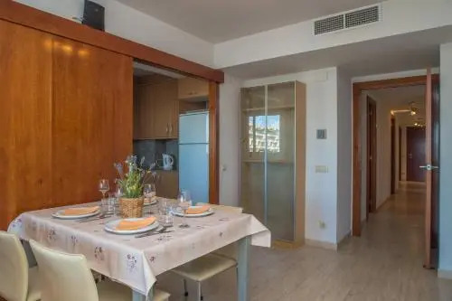Costabravaforrent Balco 2