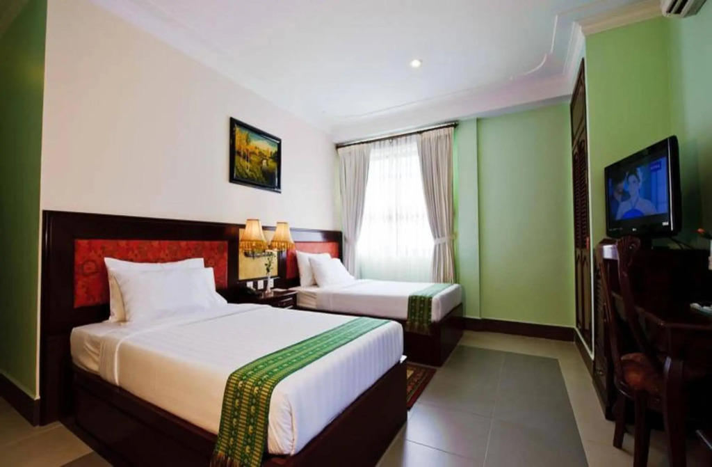 Hotel Luxury World