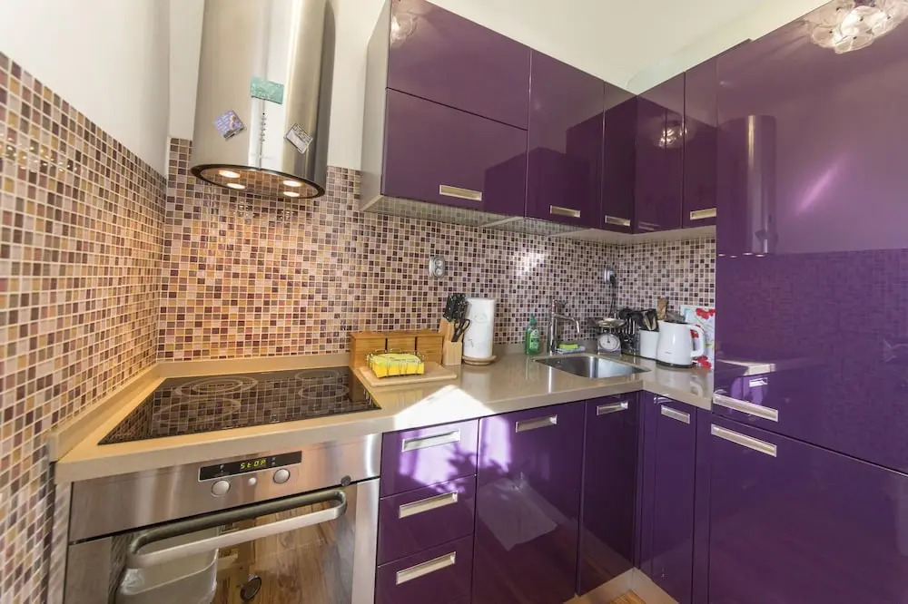 Tifani Apartment