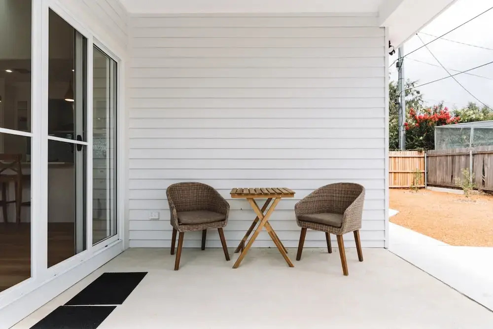 Exquisitely Spacious 3-Bed Home