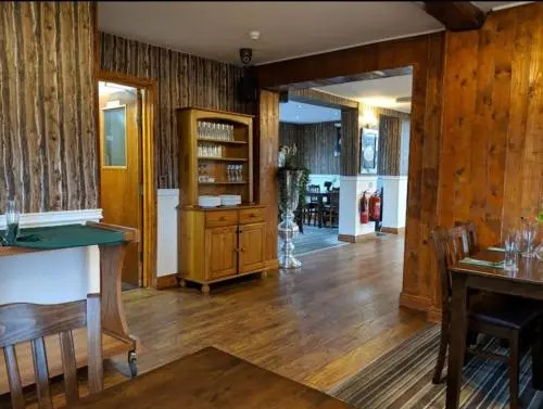 Adnans Hotel