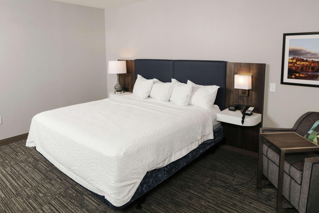 Hampton Inn Easton