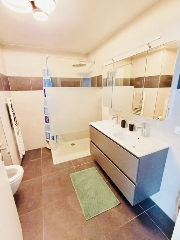 Brand new 2bedrooms Penthouse in Center