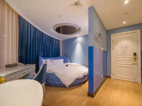 Shanghai Maritime Phoenix theme Hotel