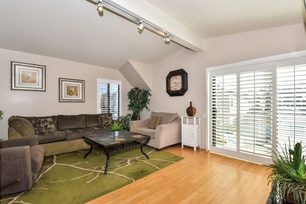 303 5 35th St 68220 by RedAwning