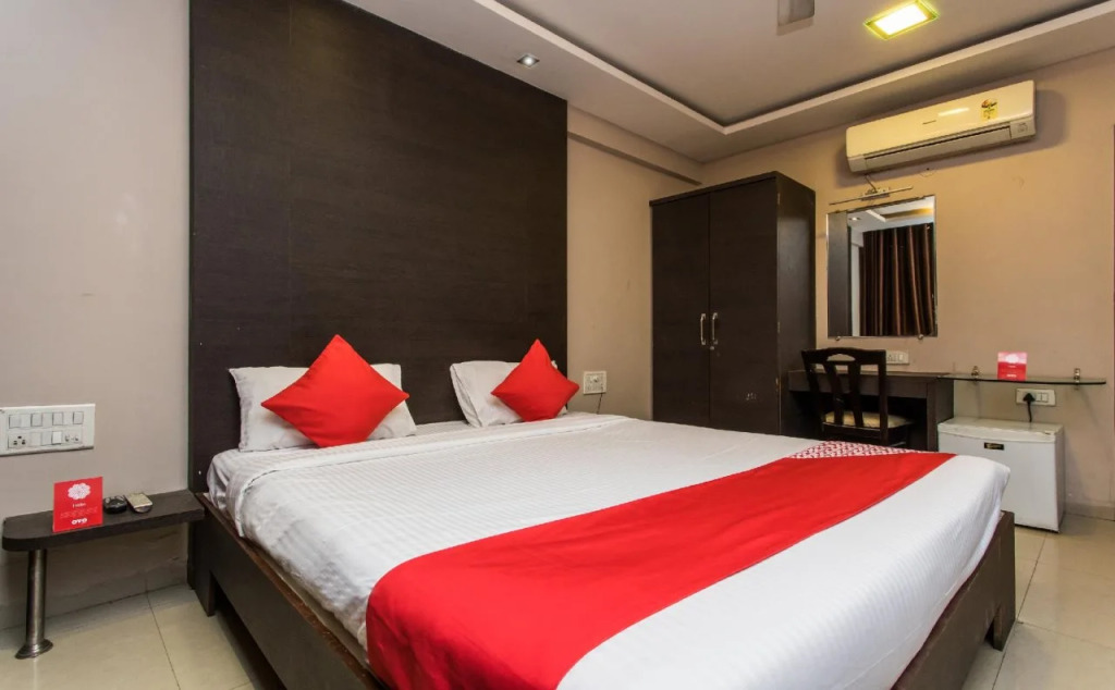 Capital O 13414 Hotel Swaroop inn