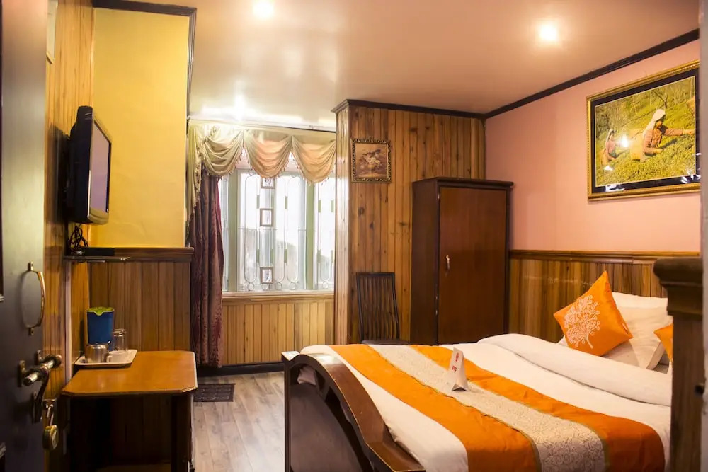 OYO 8291 Hotel Sweet Home