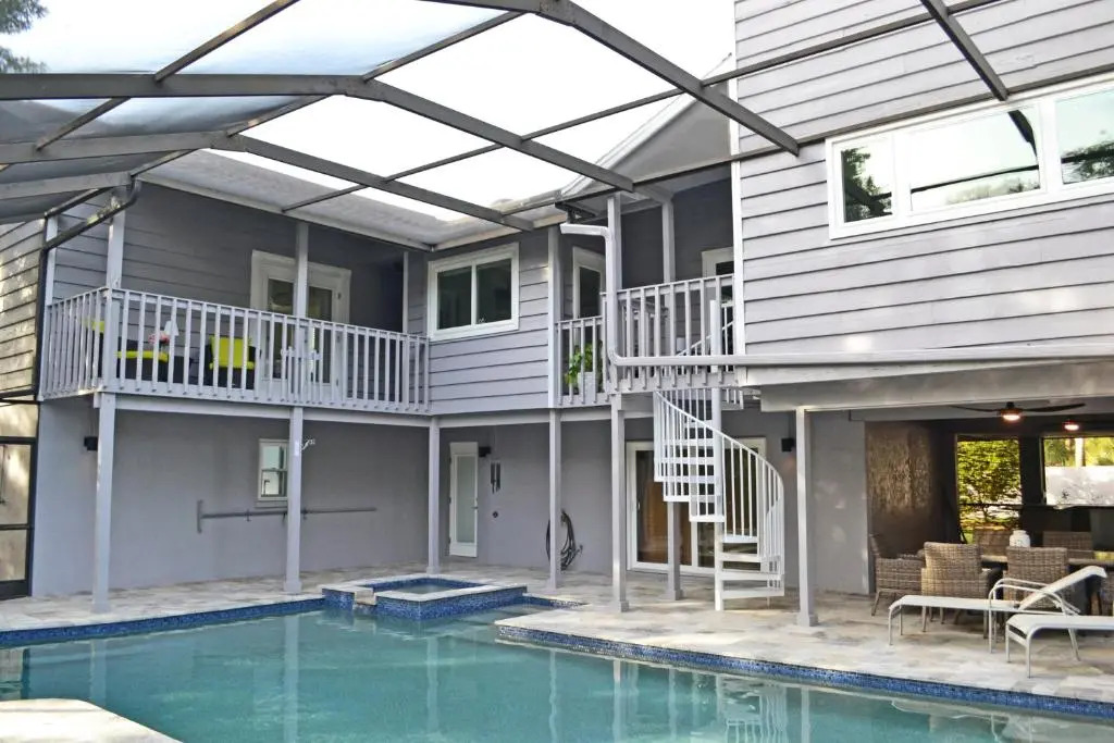 Shell Beach - The Treehouse 210