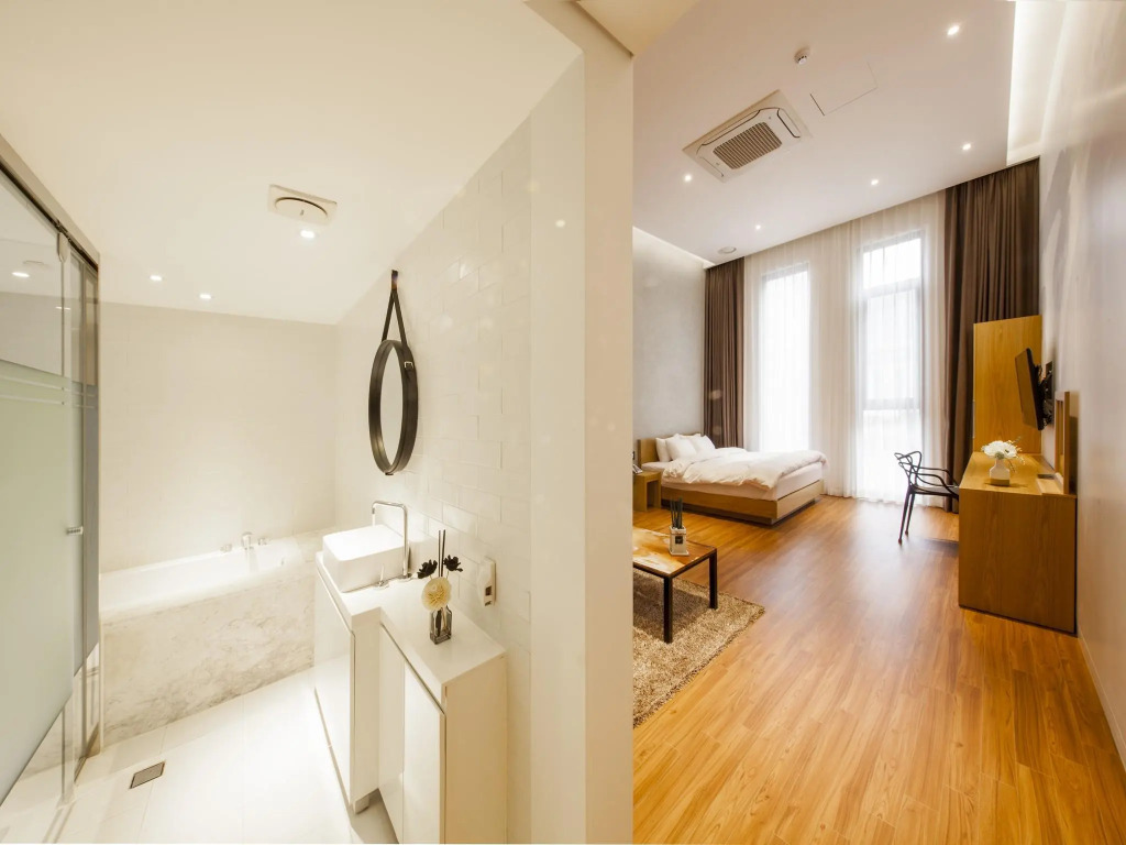 Hotel Schweizer Dorf Cheonan