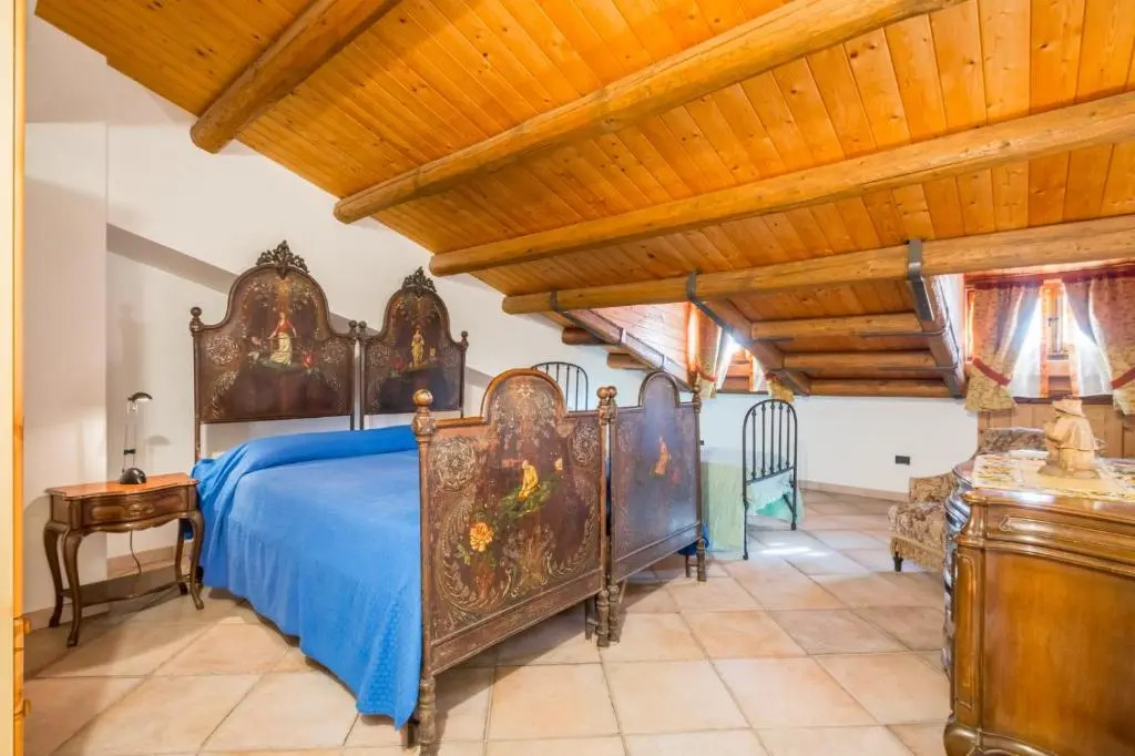 Dabbanna house near the sea, parking & wifi