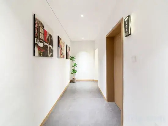 Lanyue Boutique Bed and Breakfast (Yingtianmen Branch, Luoyi Ancient City)