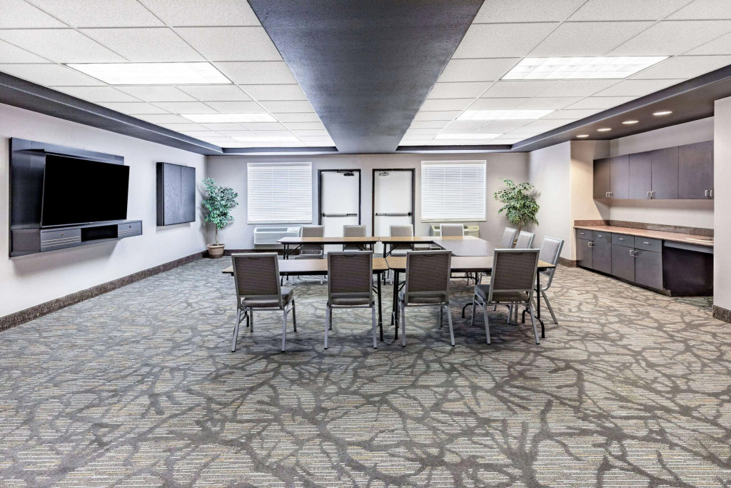 Wingate by Wyndham Houston Bush Intercontinental Airport