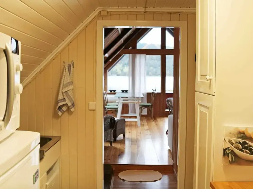 5 Person Holiday Home in Lonevag