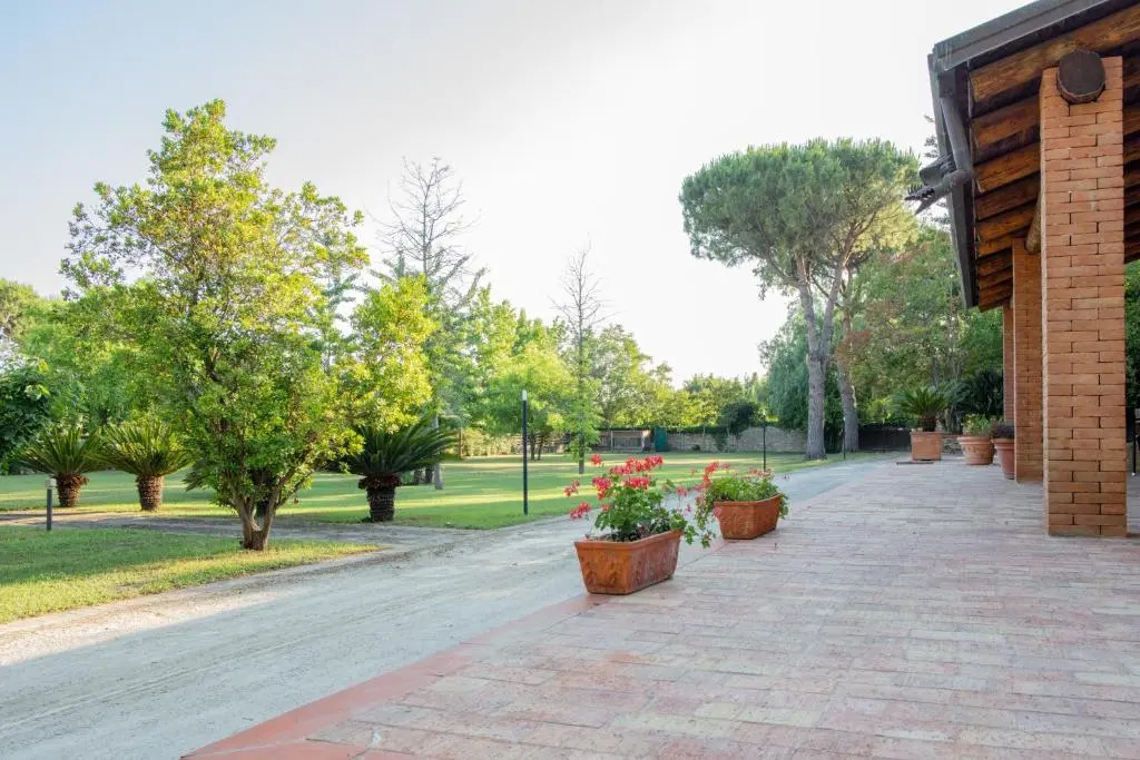 Fuori le Mura