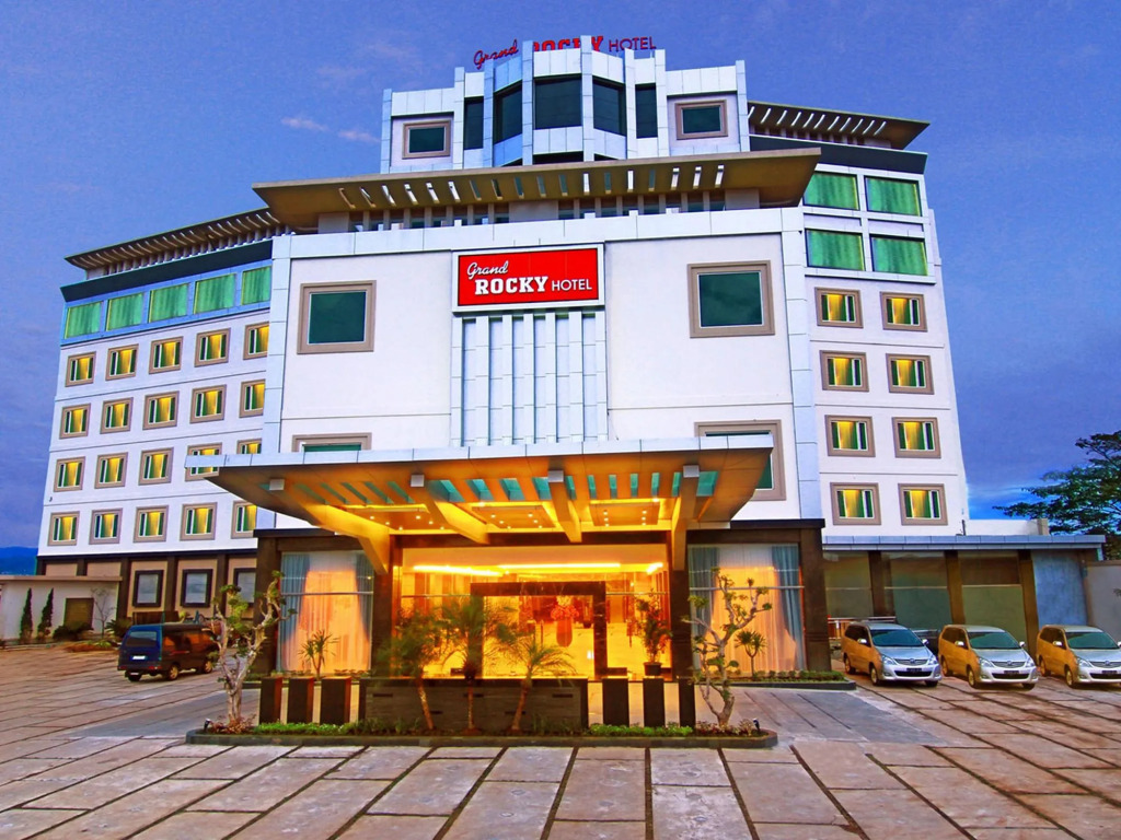 Grand Rocky Hotel Bukittinggi