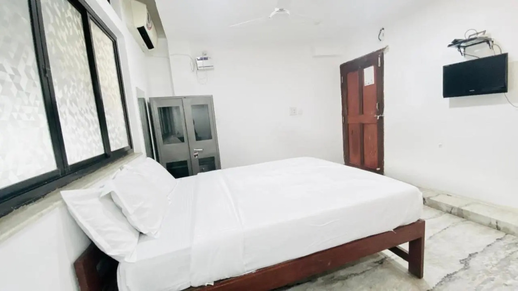 BSG Stay Calangute Beach Road Goa Hotel