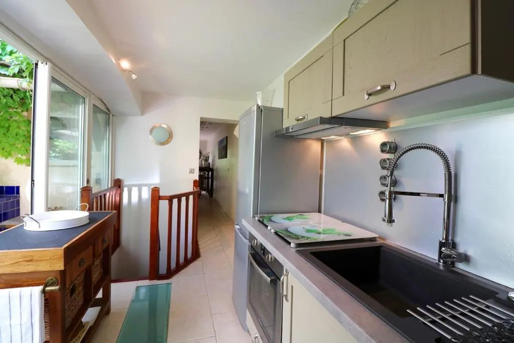 Appartement luxueux à 100m de la plage