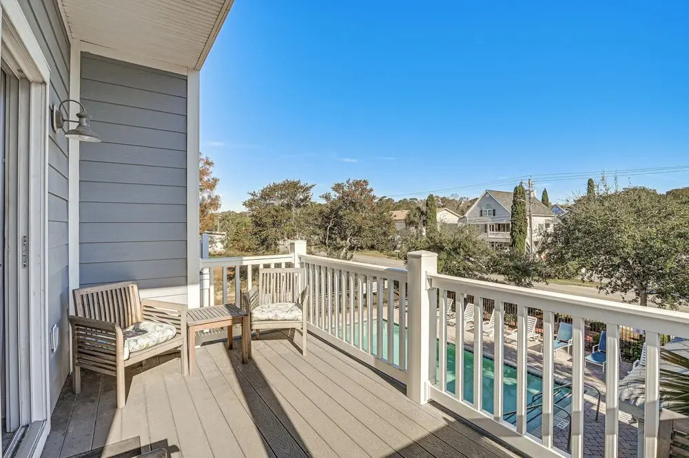 Walk to Shore: Myrtle Beach Home w/ Pool Access!