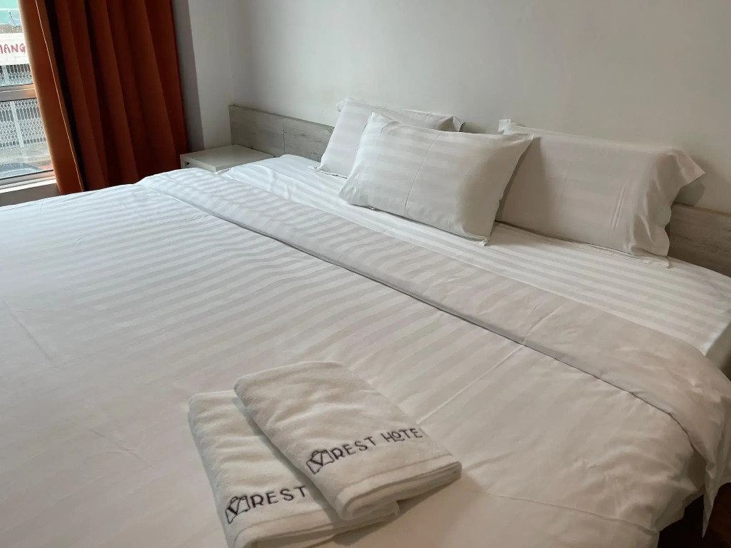 Vrest Hotel