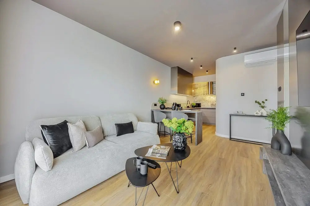 Emihouse Riverside Premium Apartments