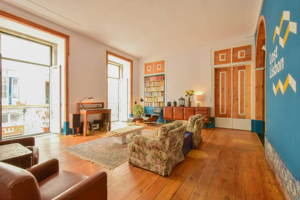 Lost Lisbon :: Chiado House