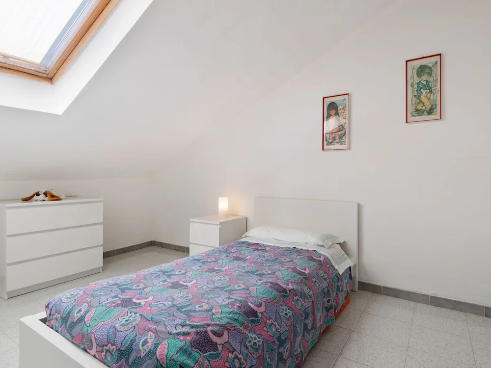 Apartment in Cassinelle With Garden & BBQ