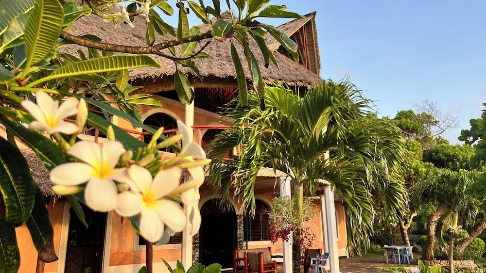 Wagawimbi Villa 560 m2, Breathtaking View of the Indian Ocean, Kenya