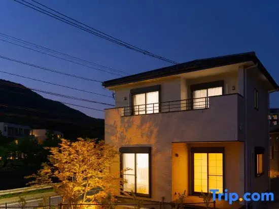 Maple House