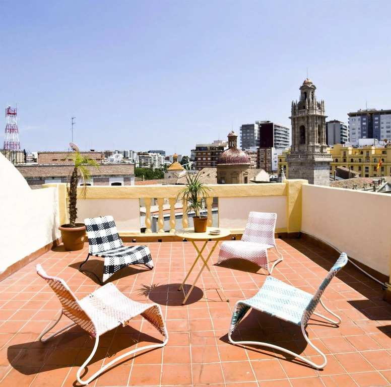Purple Nest Hostel