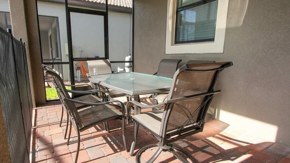 Villa 1518 Moon Valley Dr, Champions Gate