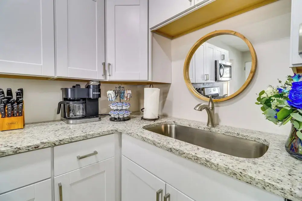 Albuquerque Retreat w/ Hot Tub - Central Location!