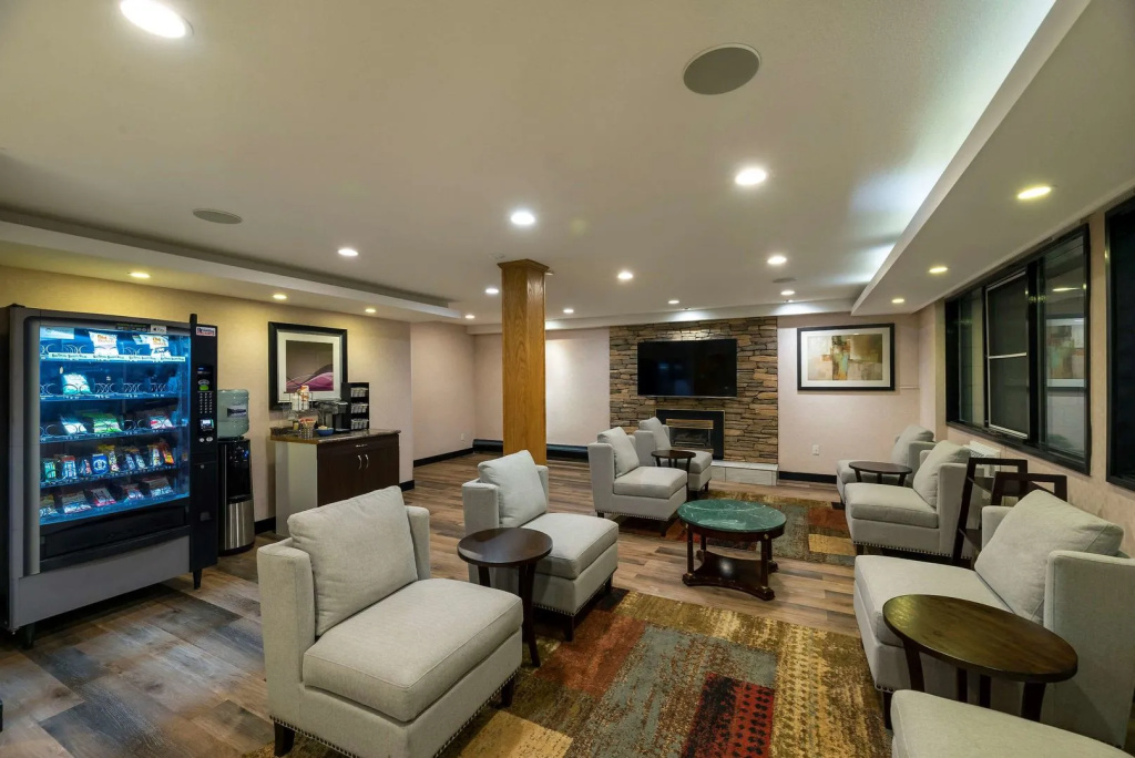 Prestige Riverside Lodge Quesnel