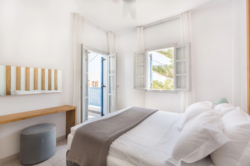 Отель Fanouris Condo - Adults Only
