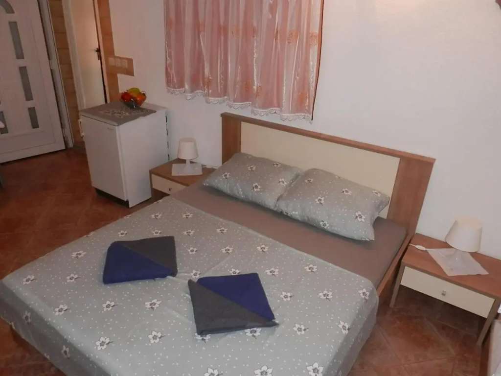 Guest House Tiho