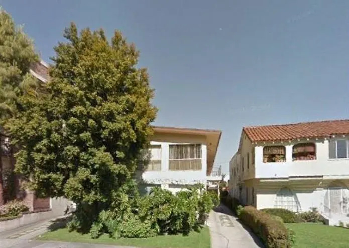 Beverly Center One Bedroom Apartment