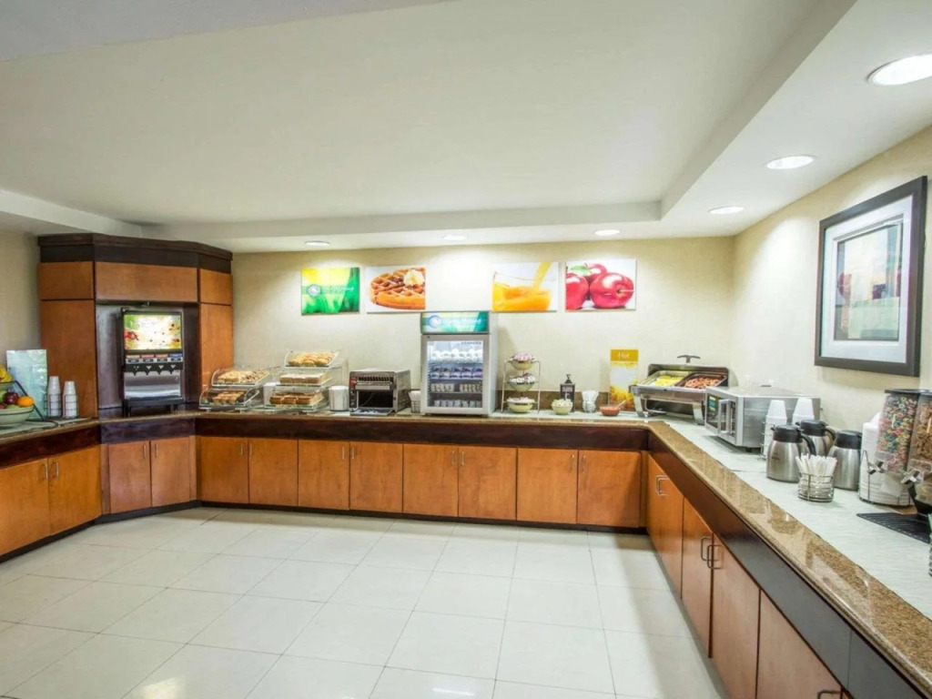 Quality Inn Miami Airport - Doral