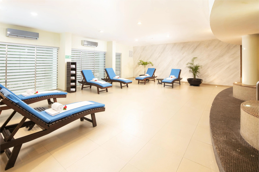 El Dorado Seaside Suites Oceanfront, All & More Inclusive
