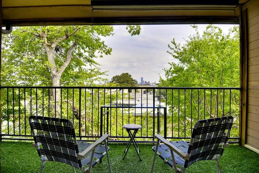 Barton Hills Condominiums