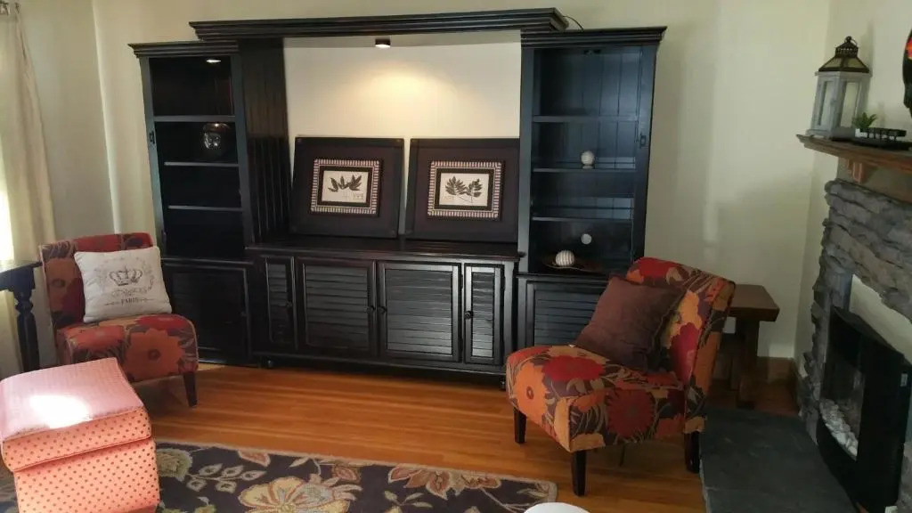 Modern❤️Smart Craftsman HDTV Keurig AC❤of Downtown