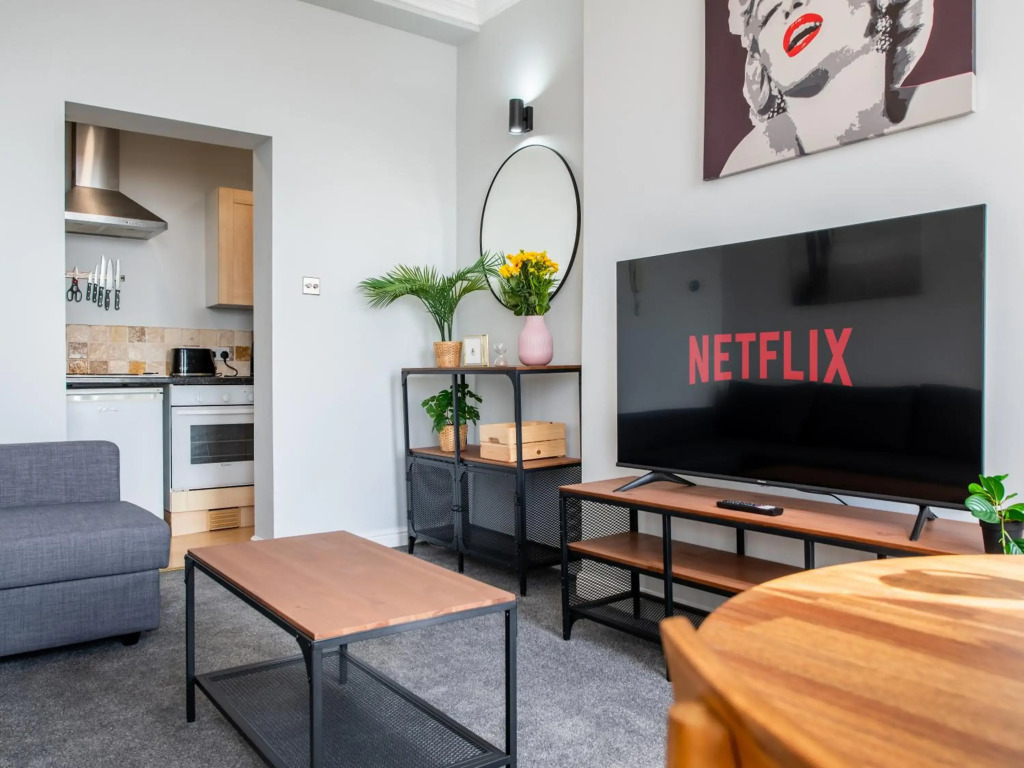 Scarborough Stays - Captain Bay Apartments
